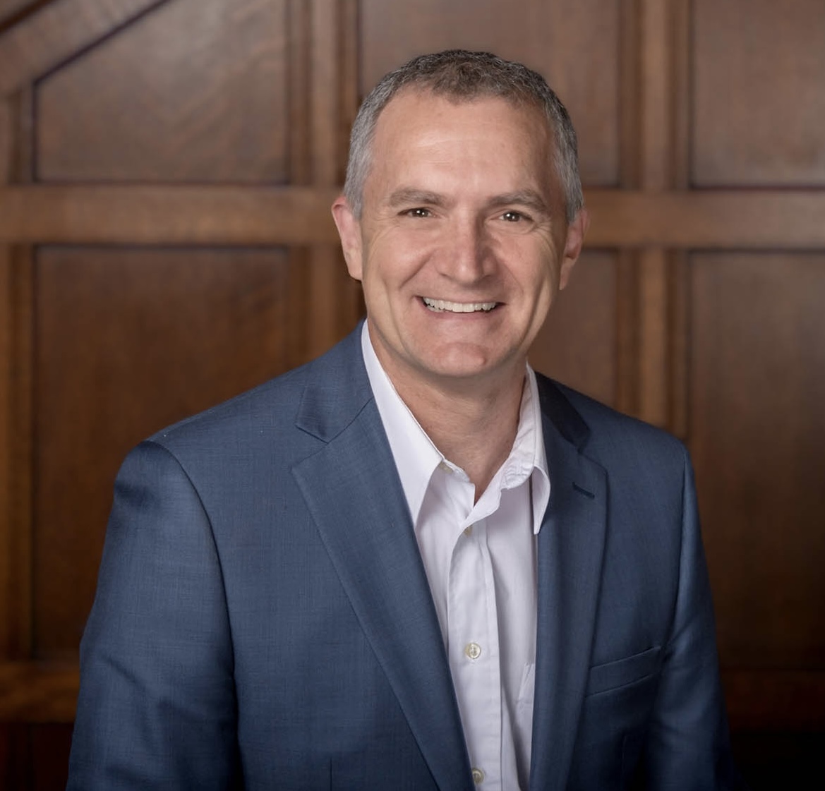 Dr Vince MacDonald